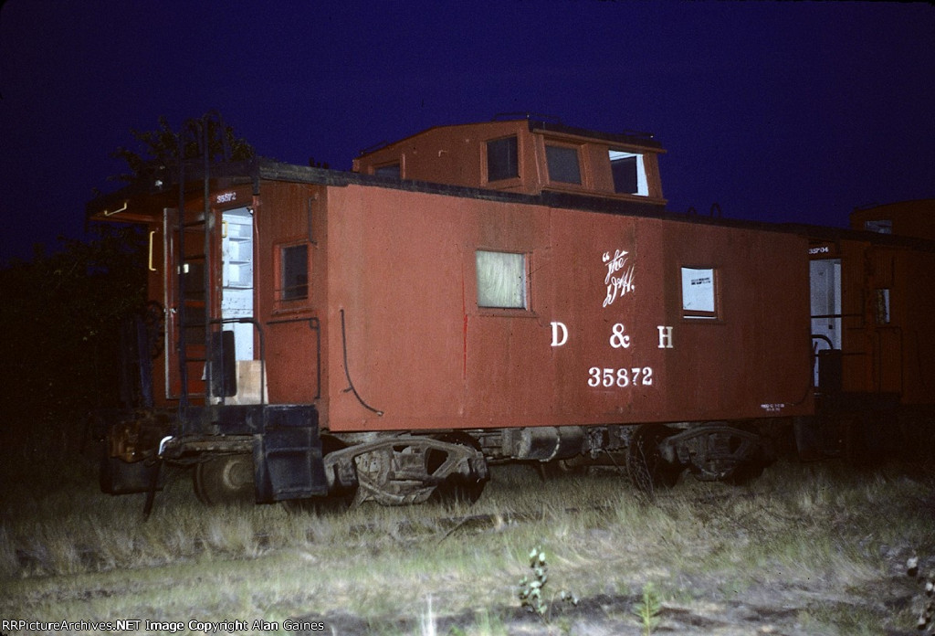 D&H 35872